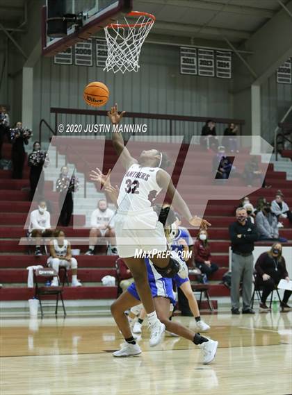 Thumbnail 2 in Bryant @ Benton (Saline County Showdown) photogallery.