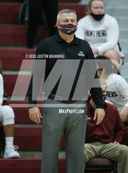 Thumbnail 1 in Bryant @ Benton (Saline County Showdown) photogallery.
