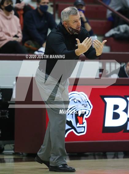 Thumbnail 1 in Bryant @ Benton (Saline County Showdown) photogallery.