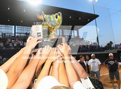 Thumbnail 1 in Willow Canyon vs. Canyon View (AIA 5A Final - Awards) photogallery.