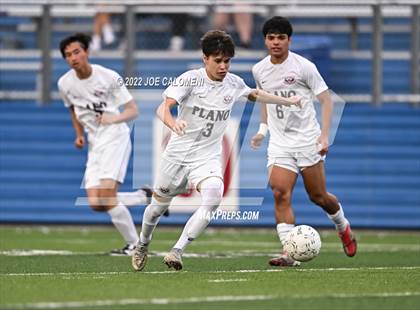 Thumbnail 3 in Lake Travis vs Plano (UIL 6A Boys Soccer State Final) photogallery.