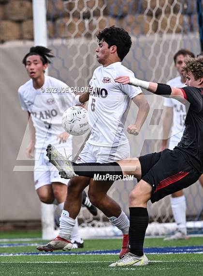 Thumbnail 3 in Lake Travis vs Plano (UIL 6A Boys Soccer State Final) photogallery.