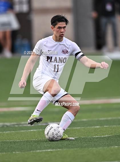 Thumbnail 2 in Lake Travis vs Plano (UIL 6A Boys Soccer State Final) photogallery.
