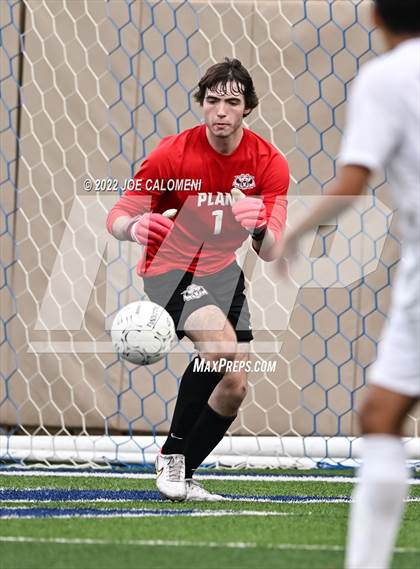 Thumbnail 3 in Lake Travis vs Plano (UIL 6A Boys Soccer State Final) photogallery.