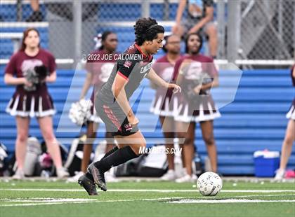 Thumbnail 2 in Lake Travis vs Plano (UIL 6A Boys Soccer State Final) photogallery.