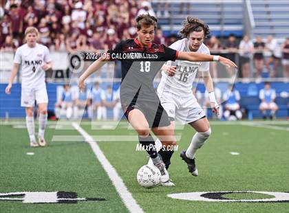 Thumbnail 3 in Lake Travis vs Plano (UIL 6A Boys Soccer State Final) photogallery.