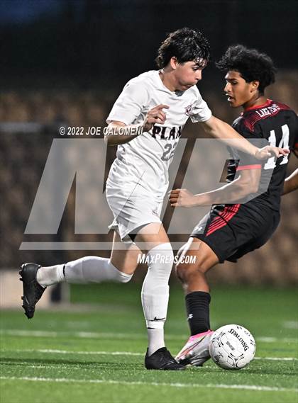 Thumbnail 2 in Lake Travis vs Plano (UIL 6A Boys Soccer State Final) photogallery.