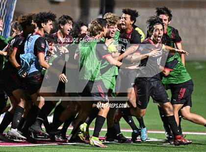 Thumbnail 3 in Lake Travis vs Plano (UIL 6A Boys Soccer State Final) photogallery.