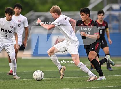 Thumbnail 3 in Lake Travis vs Plano (UIL 6A Boys Soccer State Final) photogallery.
