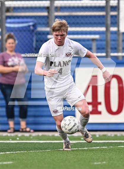 Thumbnail 1 in Lake Travis vs Plano (UIL 6A Boys Soccer State Final) photogallery.