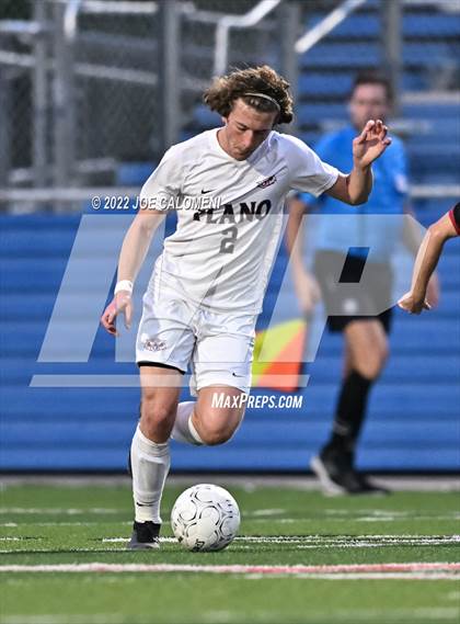 Thumbnail 3 in Lake Travis vs Plano (UIL 6A Boys Soccer State Final) photogallery.