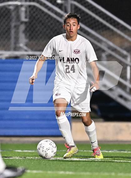 Thumbnail 3 in Lake Travis vs Plano (UIL 6A Boys Soccer State Final) photogallery.