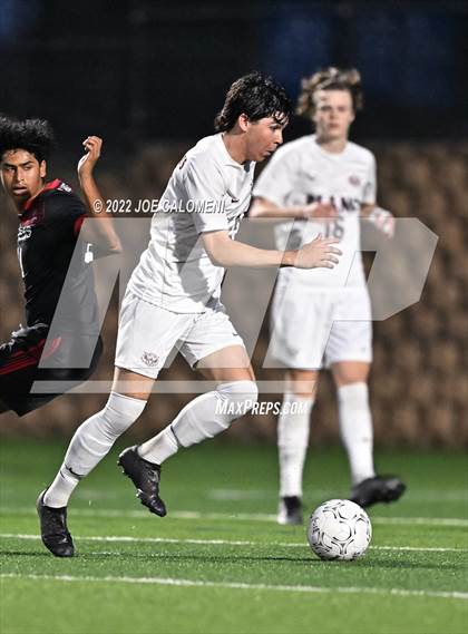 Thumbnail 2 in Lake Travis vs Plano (UIL 6A Boys Soccer State Final) photogallery.