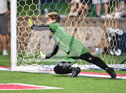 Thumbnail 2 in Lake Travis vs Plano (UIL 6A Boys Soccer State Final) photogallery.