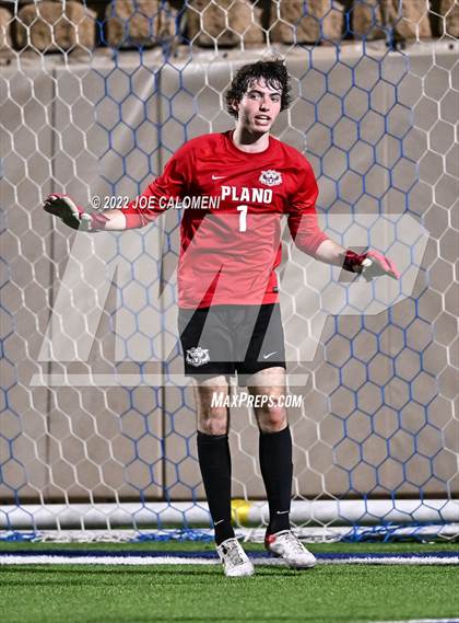 Thumbnail 3 in Lake Travis vs Plano (UIL 6A Boys Soccer State Final) photogallery.