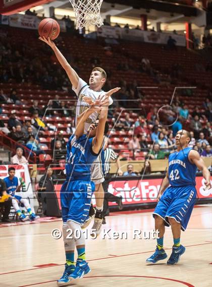 Thumbnail 3 in Mesilla Valley Christian School vs. Laguna Acoma (NMAA 3A Final) photogallery.