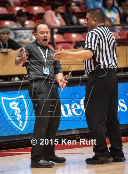 Thumbnail 2 in Mesilla Valley Christian School vs. Laguna Acoma (NMAA 3A Final) photogallery.