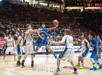 Thumbnail 1 in Mesilla Valley Christian School vs. Laguna Acoma (NMAA 3A Final) photogallery.