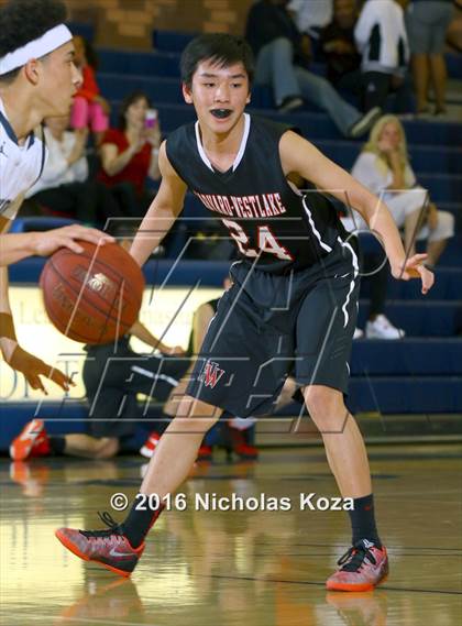 Thumbnail 3 in Harvard-Westlake vs. Loyola photogallery.