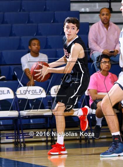 Thumbnail 2 in Harvard-Westlake vs. Loyola photogallery.