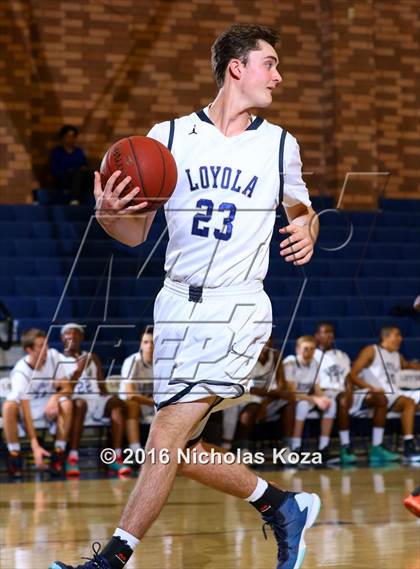 Thumbnail 1 in Harvard-Westlake vs. Loyola photogallery.