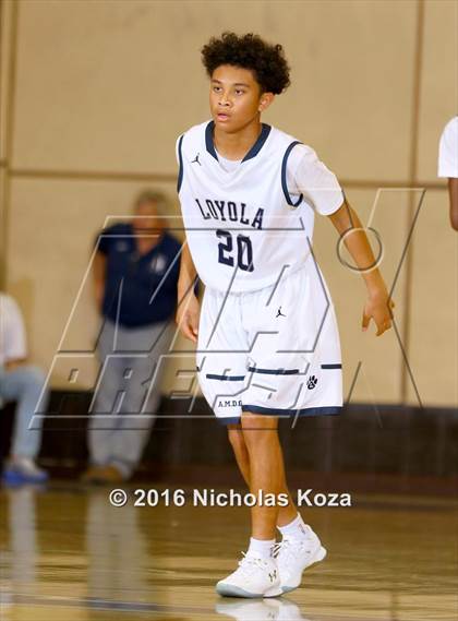 Thumbnail 2 in Harvard-Westlake vs. Loyola photogallery.
