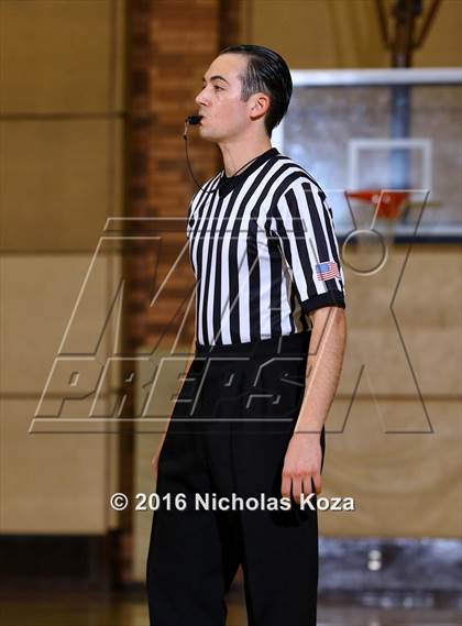 Thumbnail 1 in Harvard-Westlake vs. Loyola photogallery.