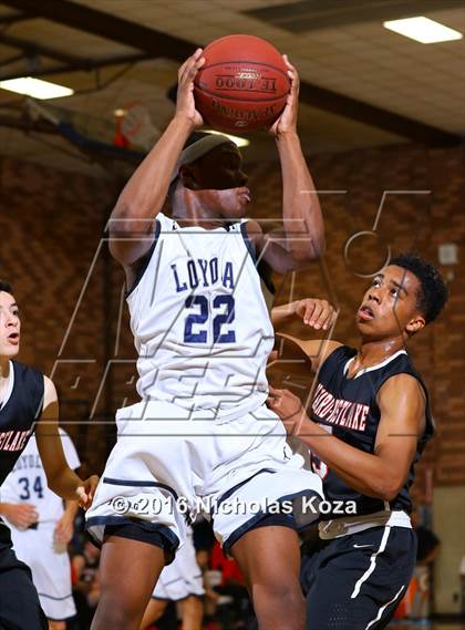 Thumbnail 2 in Harvard-Westlake vs. Loyola photogallery.