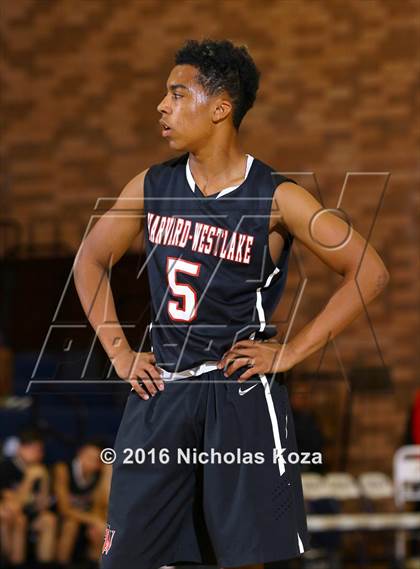 Thumbnail 3 in Harvard-Westlake vs. Loyola photogallery.