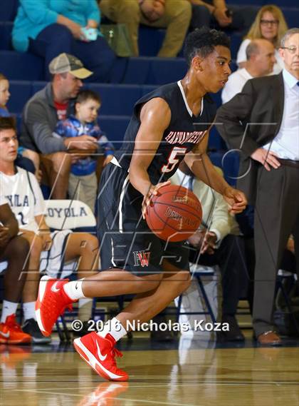 Thumbnail 2 in Harvard-Westlake vs. Loyola photogallery.