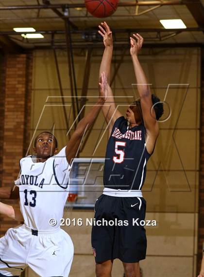 Thumbnail 2 in Harvard-Westlake vs. Loyola photogallery.