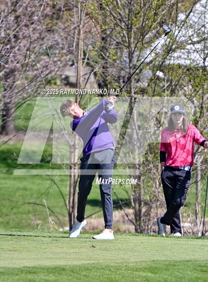Thumbnail 2 in Yorktown Invitational  photogallery.