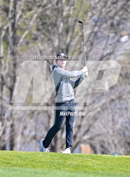 Thumbnail 2 in Yorktown Invitational  photogallery.