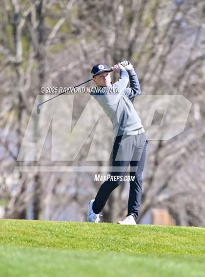 Thumbnail 1 in Yorktown Invitational  photogallery.