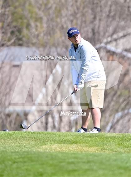 Thumbnail 3 in Yorktown Invitational  photogallery.