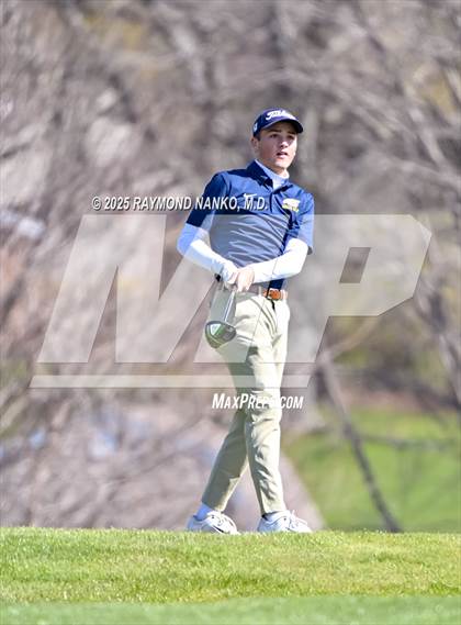 Thumbnail 3 in Yorktown Invitational  photogallery.