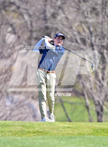 Thumbnail 1 in Yorktown Invitational  photogallery.