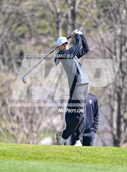 Thumbnail 1 in Yorktown Invitational  photogallery.