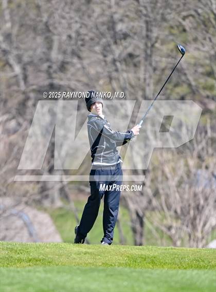 Thumbnail 2 in Yorktown Invitational  photogallery.