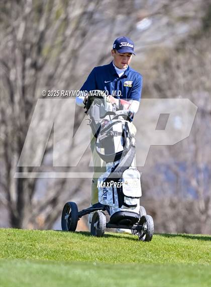 Thumbnail 2 in Yorktown Invitational  photogallery.
