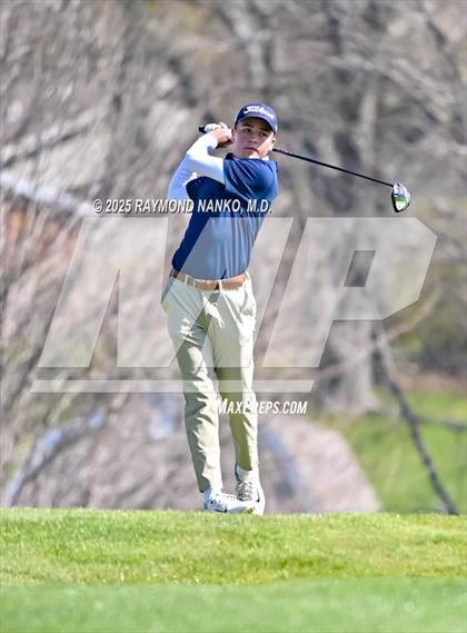 Thumbnail 1 in Yorktown Invitational  photogallery.