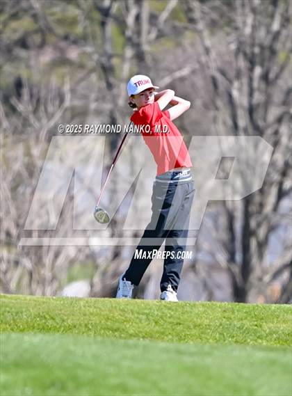 Thumbnail 1 in Yorktown Invitational  photogallery.