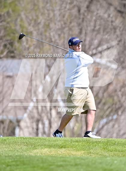 Thumbnail 2 in Yorktown Invitational  photogallery.