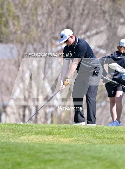 Thumbnail 3 in Yorktown Invitational  photogallery.