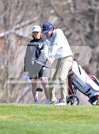Thumbnail 2 in Yorktown Invitational  photogallery.