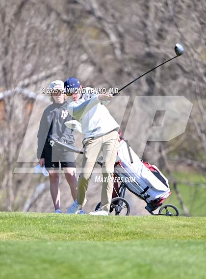Thumbnail 3 in Yorktown Invitational  photogallery.