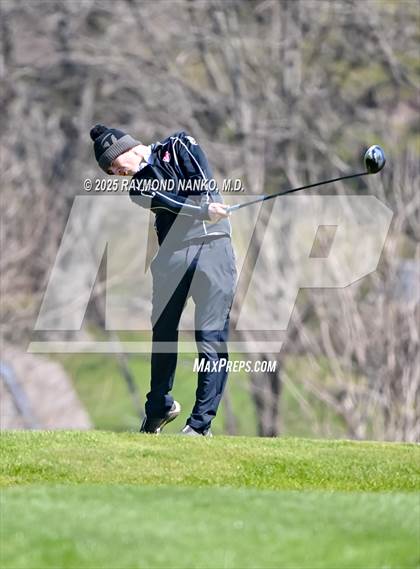 Thumbnail 3 in Yorktown Invitational  photogallery.