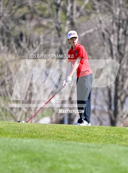 Thumbnail 2 in Yorktown Invitational  photogallery.