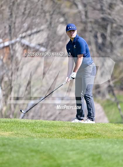 Thumbnail 2 in Yorktown Invitational  photogallery.