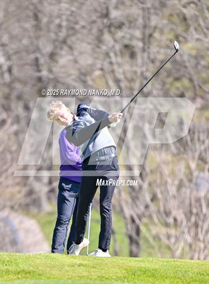 Thumbnail 2 in Yorktown Invitational  photogallery.